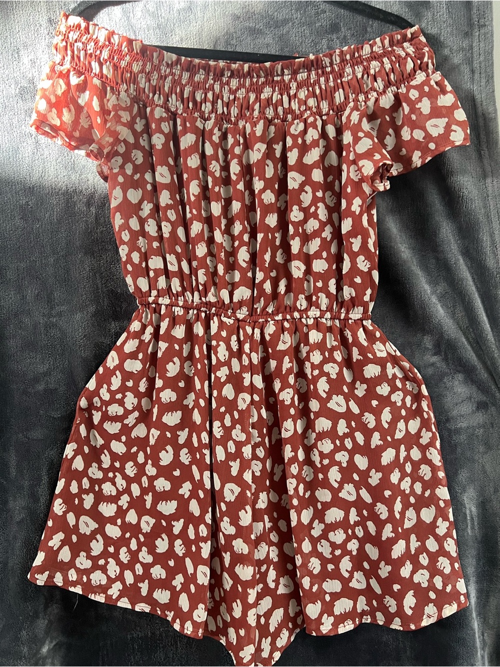Row.A Off-Shoulder Rust and Cream Printed Romper, Scort size Small